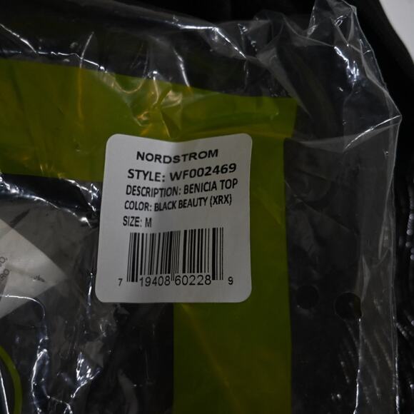 Wildfox Womens M Benicia Long Sleeve Top in Black NEW - Picture 13 of 13